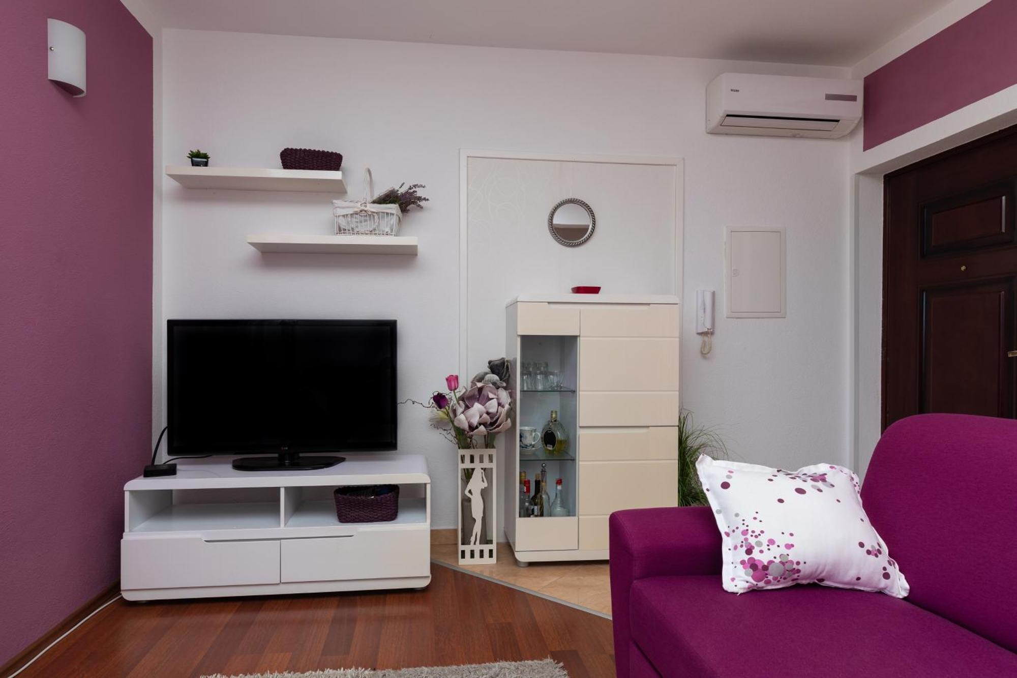 Apartments With A Parking Space Dugi Rat, Omis - 19516 Room photo